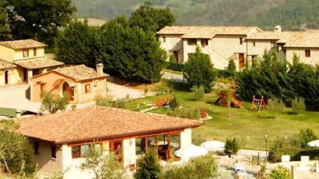 Villa Valentina Spa Умбертиде Екстериор снимка