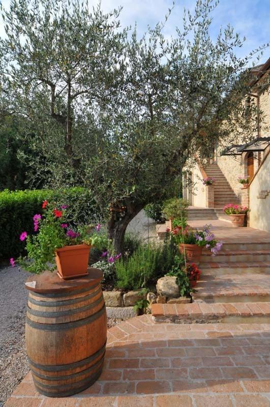 Villa Valentina Spa Умбертиде Екстериор снимка