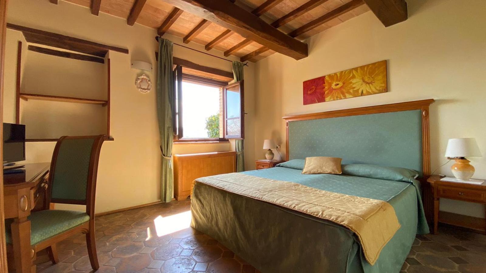 Villa Valentina Spa Умбертиде Екстериор снимка