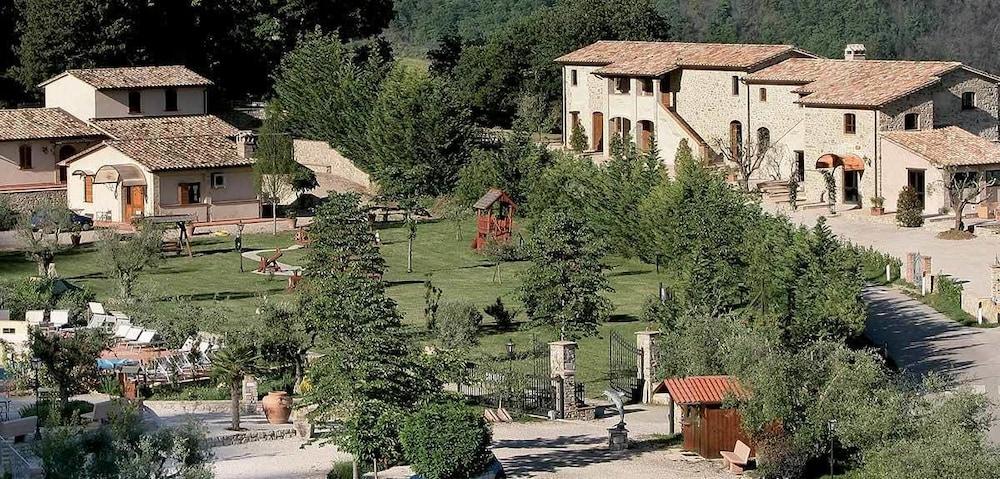 Villa Valentina Spa Умбертиде Екстериор снимка